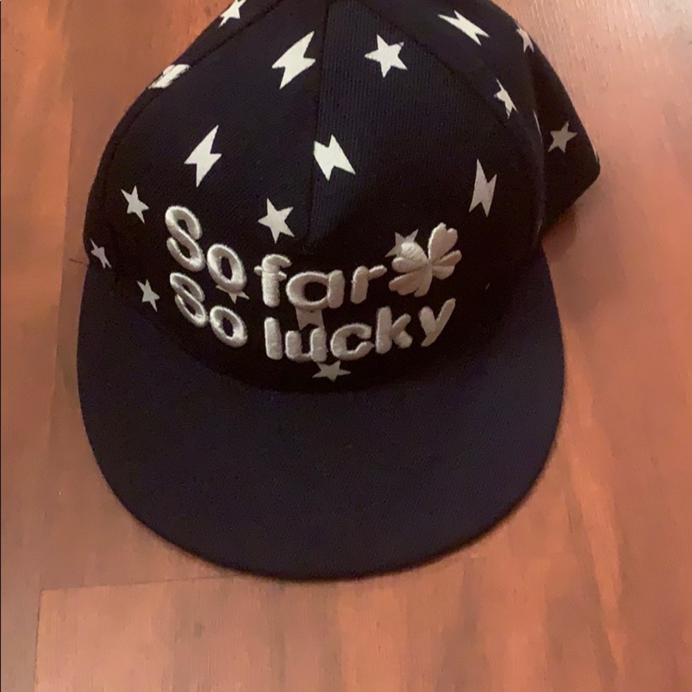 So far so lucky SnapBack